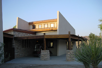 Maverick Ranch Side Entry